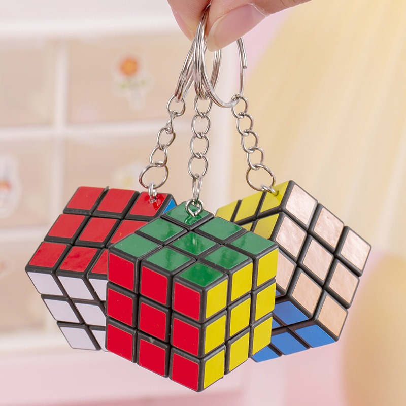 مكعب سحري صغير 3×3 على شكل سلس - مراجعة Electronics Gadgets Bag وسعره